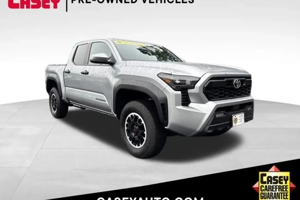 2024 Toyota Tacoma TRD Off-Road photo 1