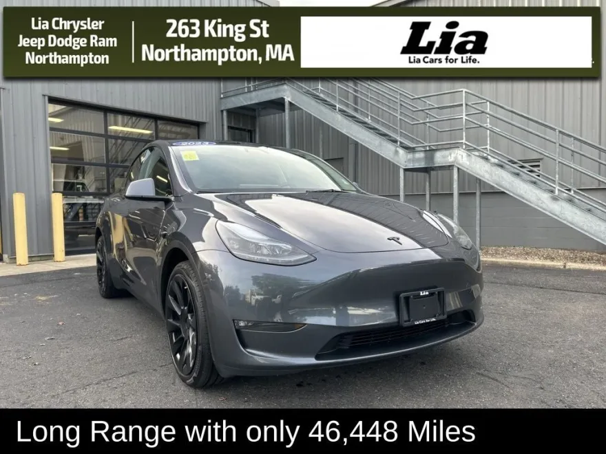 2023 Tesla Model Y Long Range photo 1