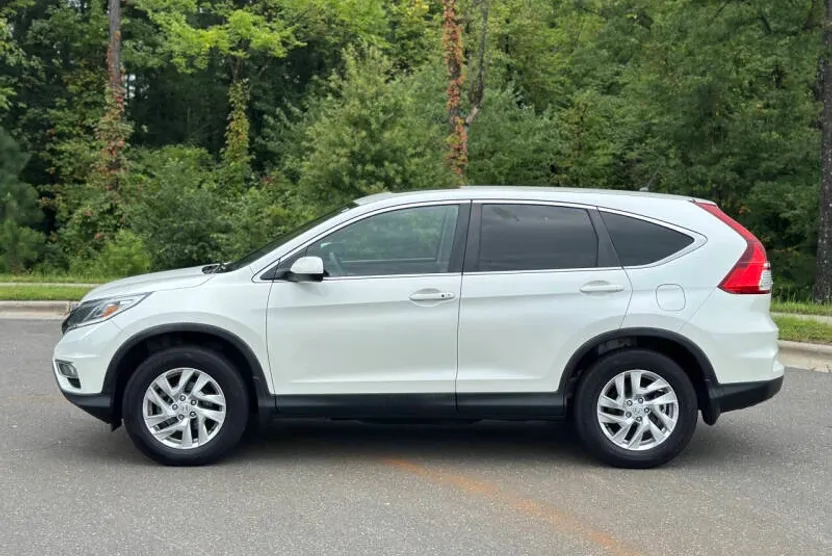 2015 Honda CR-V EX photo 1