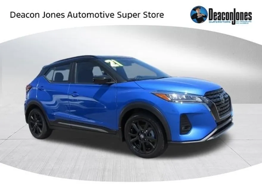 2021 Nissan Kicks SR photo 1