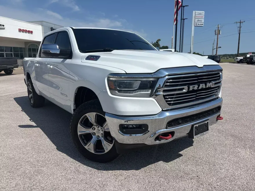 2023 Ram 1500 Laramie photo 1