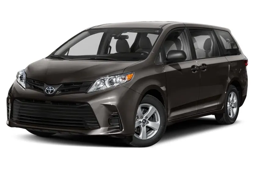 2019 Toyota Sienna L photo 1