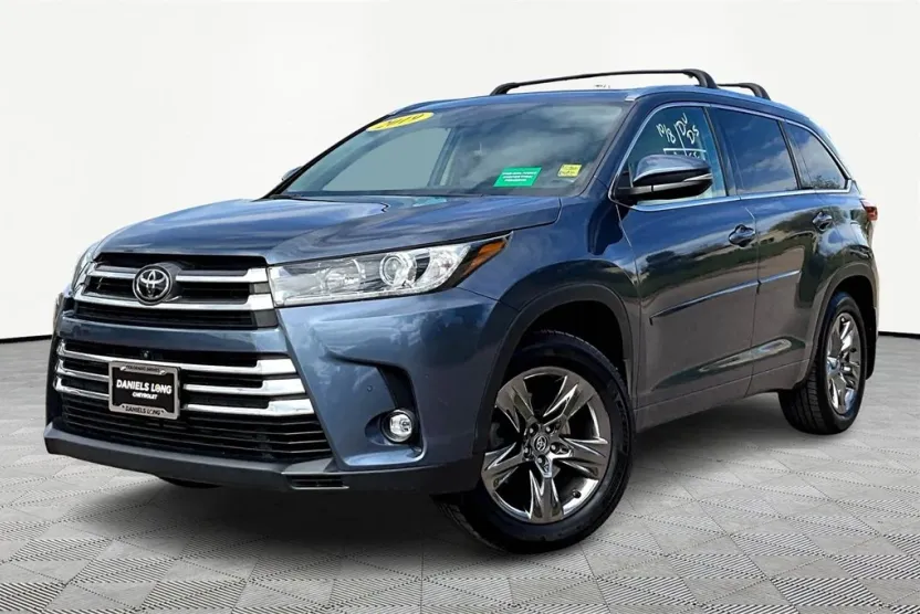 2019 Toyota Highlander Limited photo 1