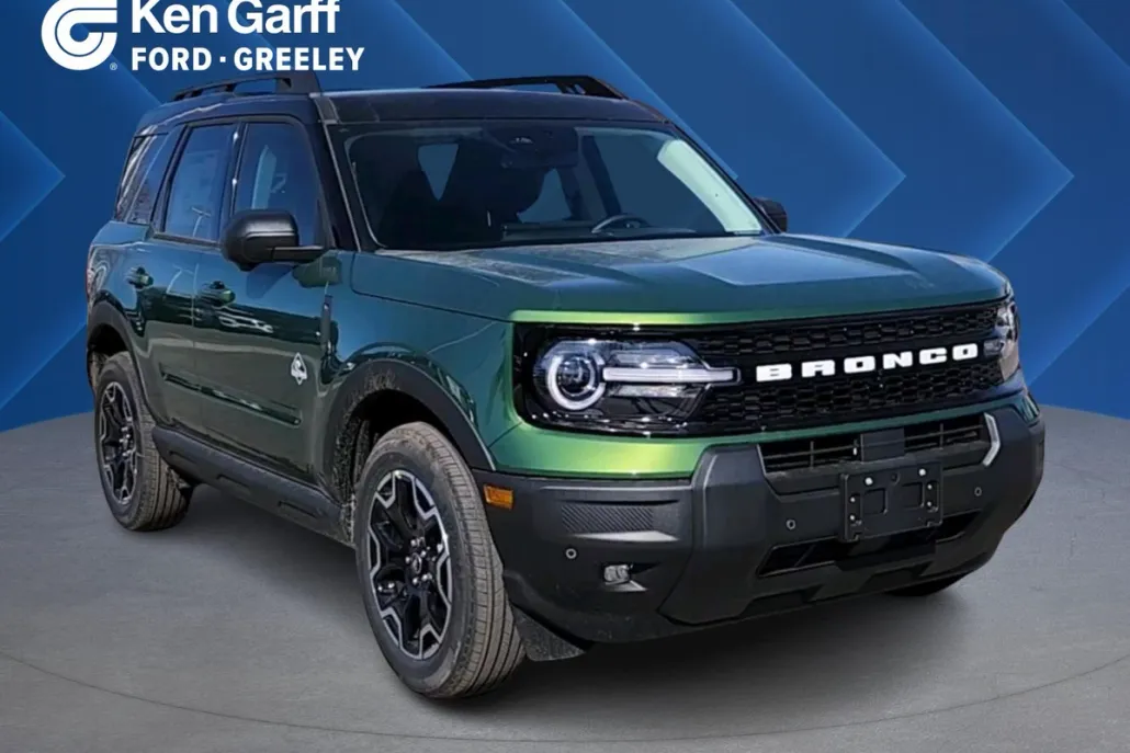 2025 Ford Bronco Sport Outer Banks photo 1