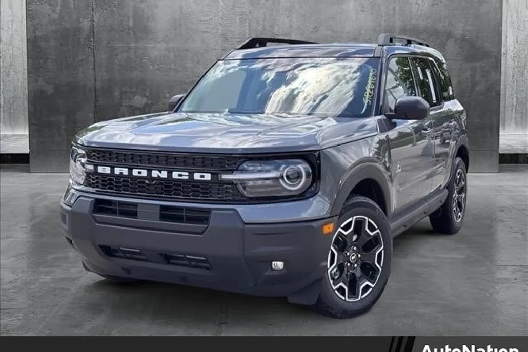 2025 Ford Bronco Sport Outer Banks photo 1