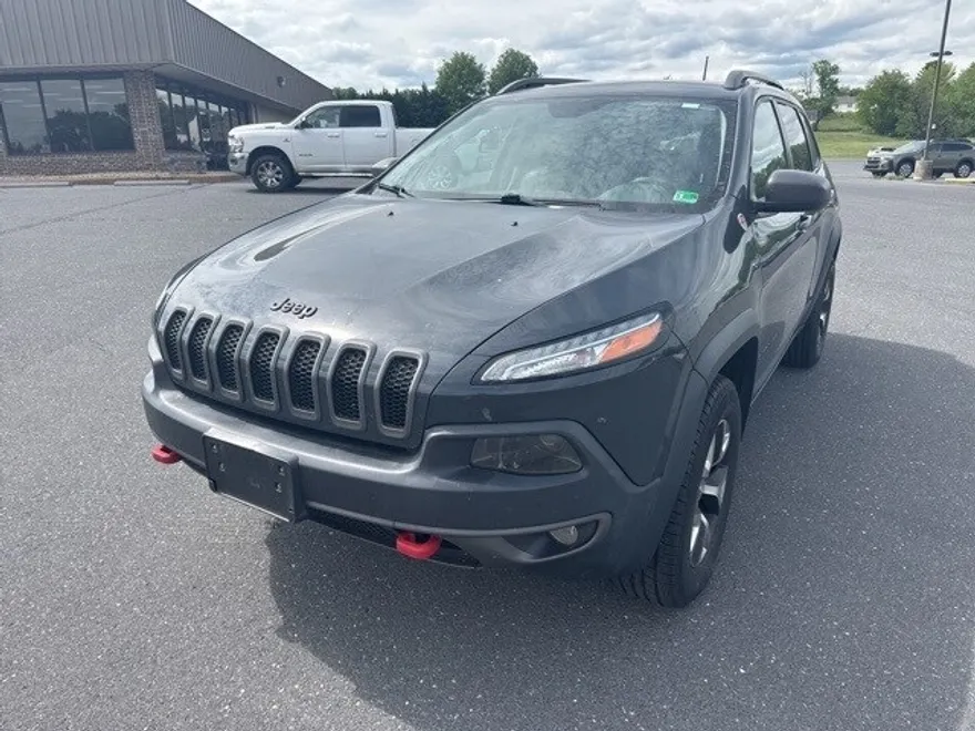 2017 Jeep Cherokee Trailhawk photo 1