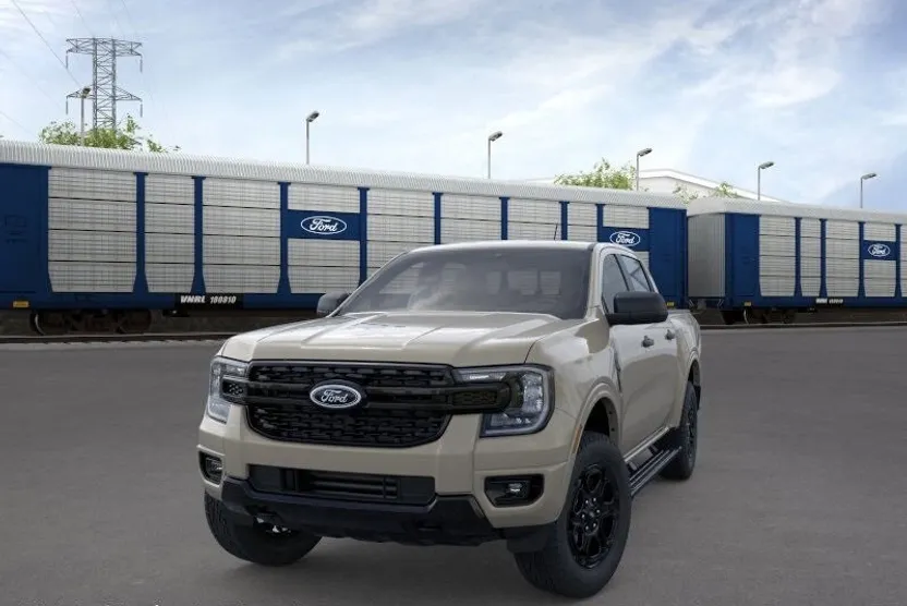 2025 Ford Ranger XLT photo 1