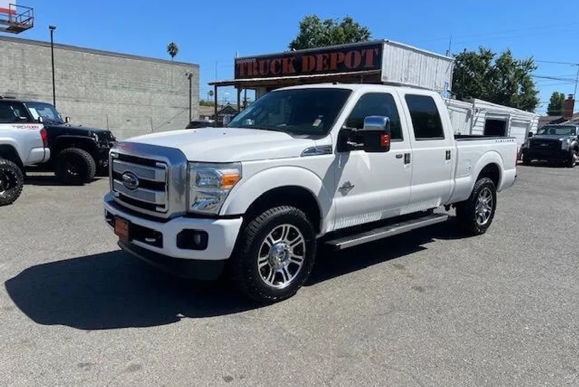 2014 Ford F-250 Platinum photo 1