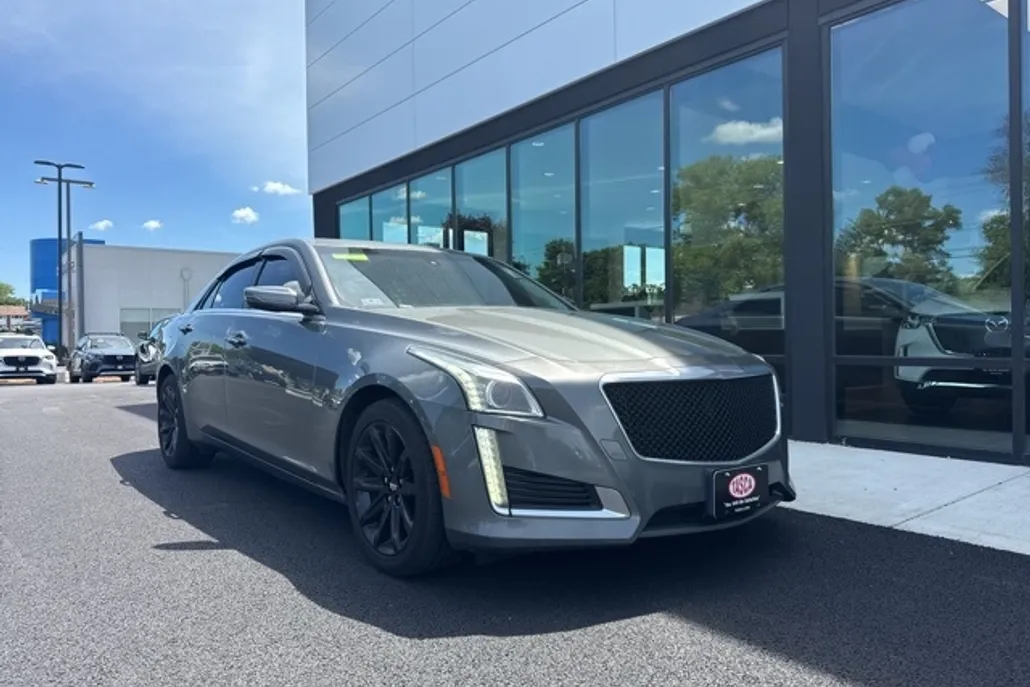 2016 Cadillac CTS Sedan photo 1