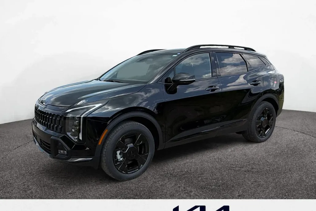2026 Kia Sportage X-Line photo 1