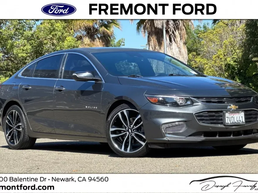 2016 Chevrolet Malibu Premier photo 1