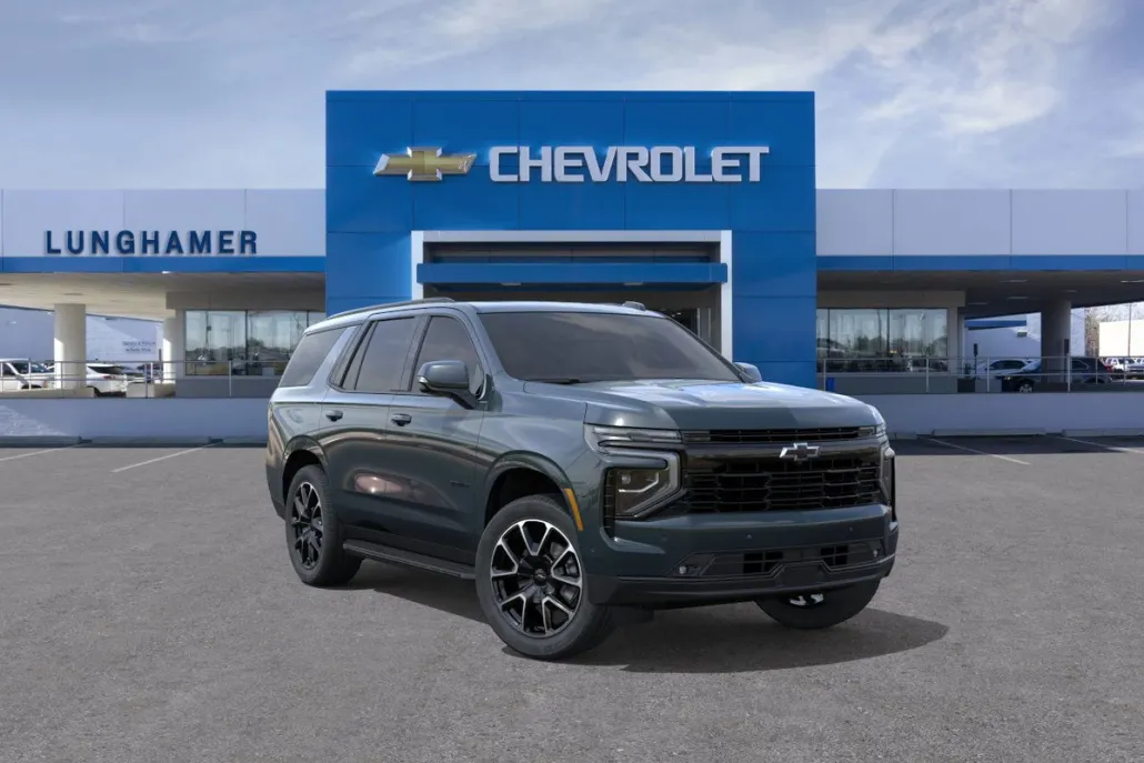 2025 Chevrolet Tahoe RST photo 1