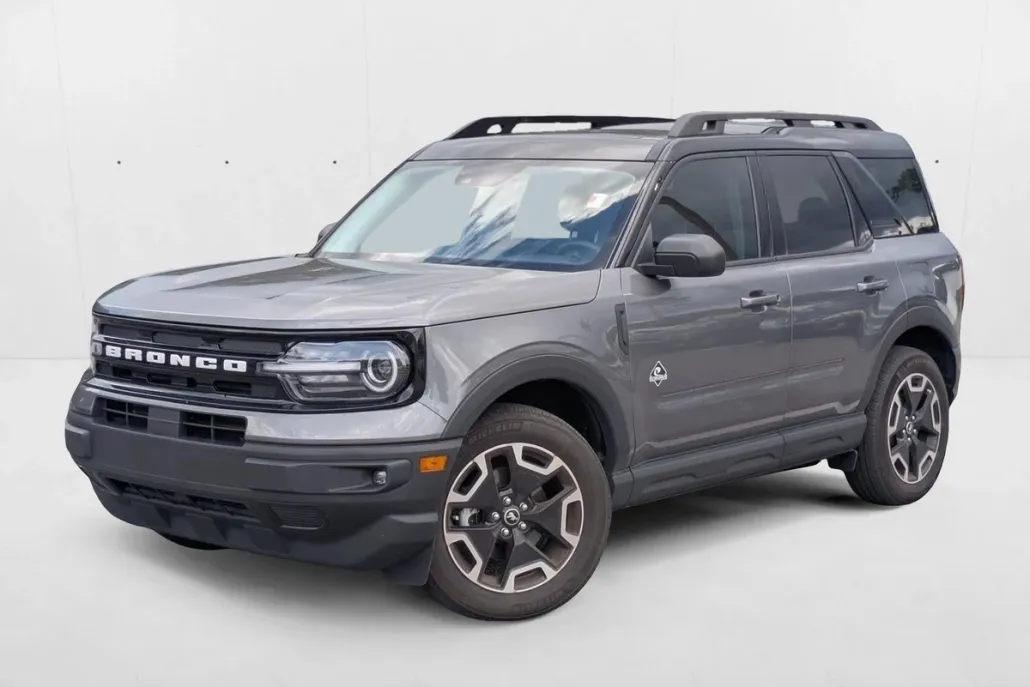 2024 Ford Bronco Sport Outer Banks photo 1
