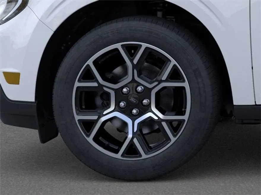 2025 Ford Maverick Lariat photo 1