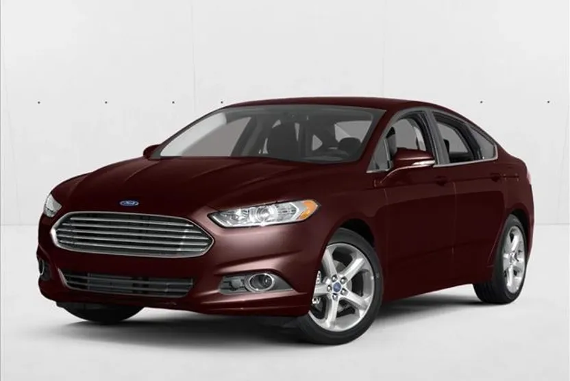 2013 Ford Fusion SE photo 1