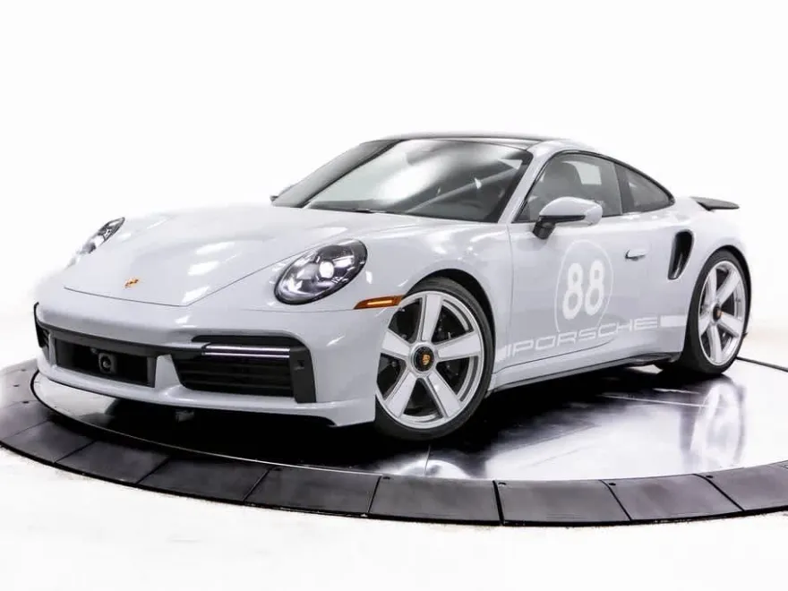 2025 Porsche 911 Turbo photo 1