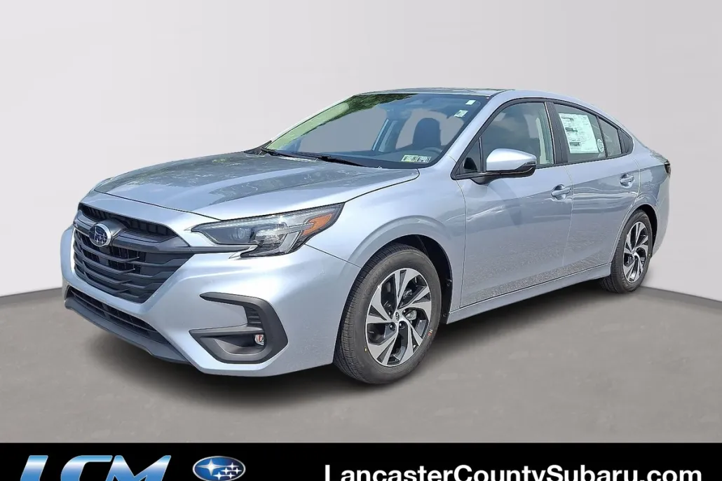 2025 Subaru Legacy Premium photo 1