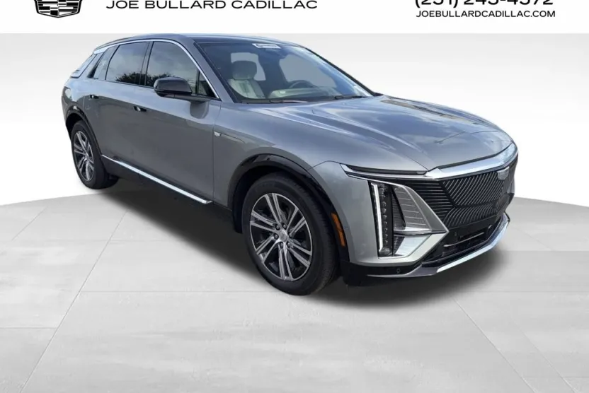 2025 Cadillac Lyriq Luxury photo 1