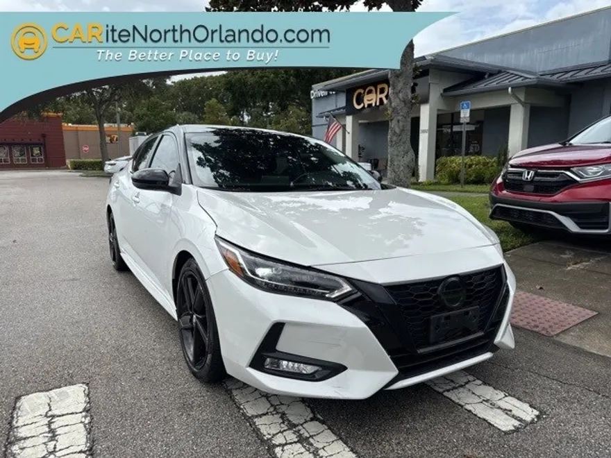 2023 Nissan Sentra SR photo 1