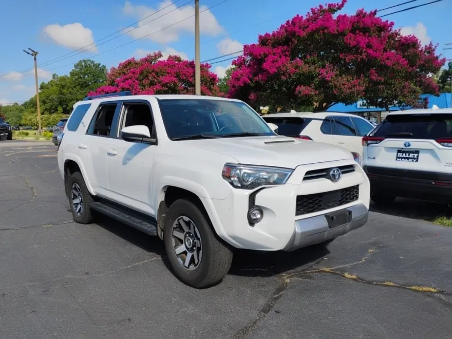2024 Toyota 4Runner TRD Off-Road 4WD photo 1
