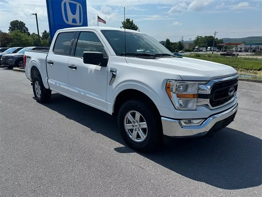 2021 Ford F-150 XLT photo 1