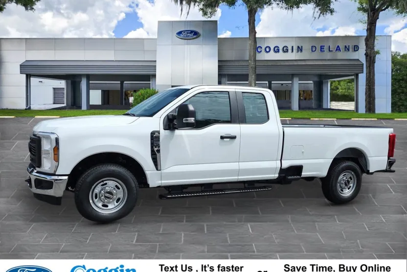2025 Ford F-250 XL photo 1