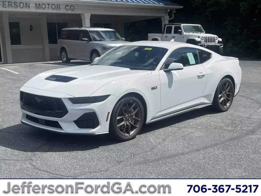 2025 Ford Mustang GT Premium photo 1