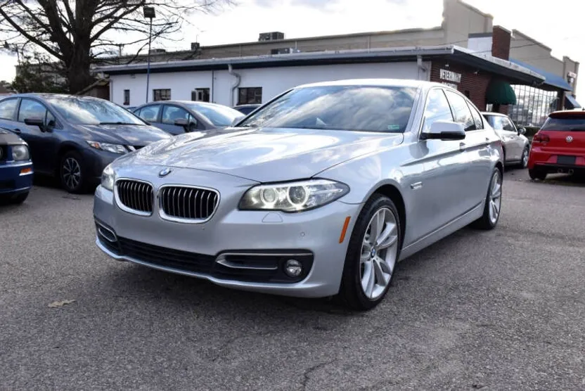 2016 Bmw 535i 5-Series photo 1