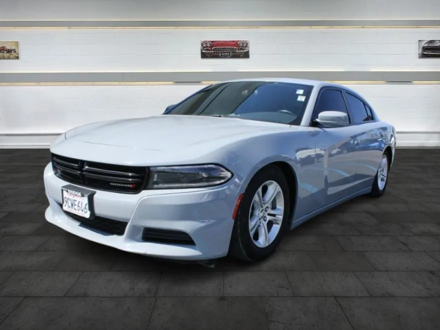 2022 Dodge Charger SXT photo 1