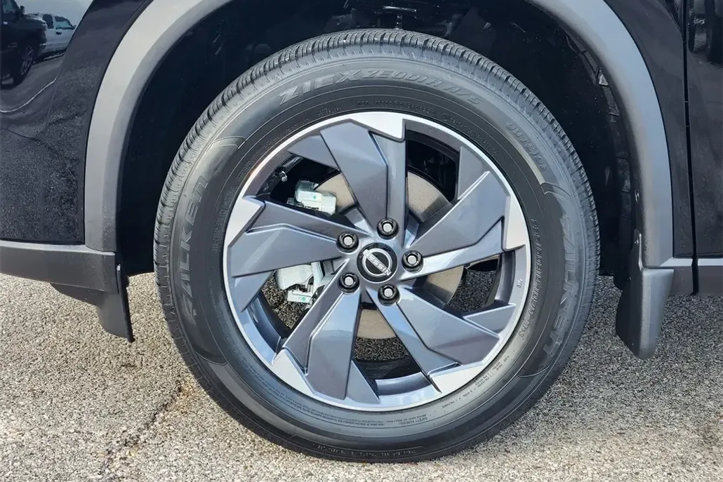 2025 Nissan Rogue SV photo 1