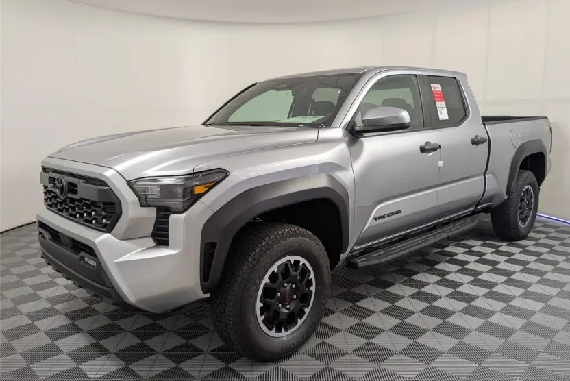 2025 Toyota Tacoma TRD photo 1