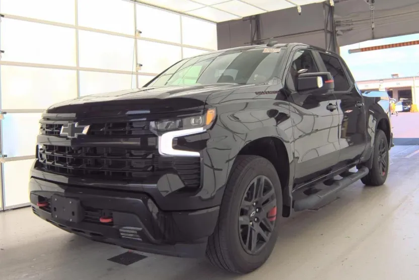 2022 Chevrolet Silverado 1500 RST photo 1