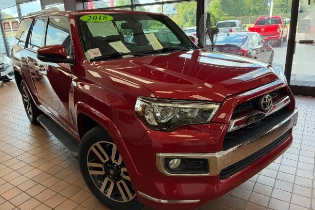 2018 Toyota 4Runner Limited photo 1