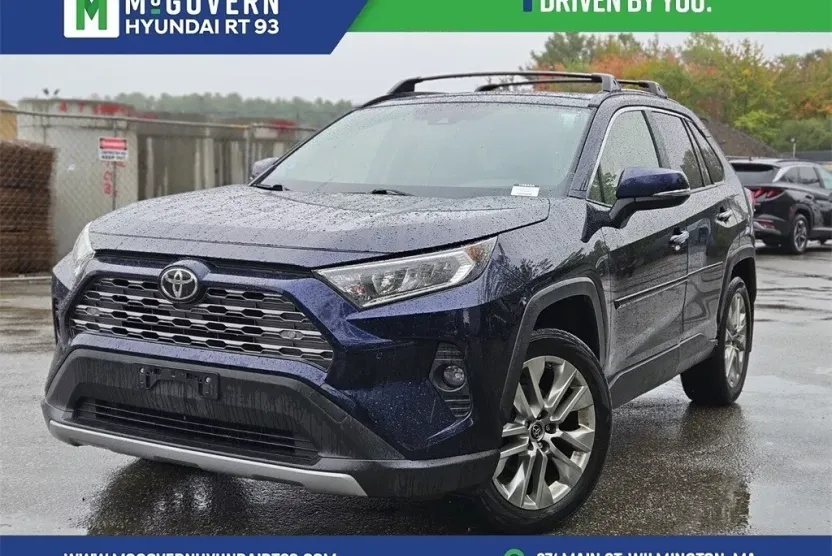 2019 Toyota RAV4 Limited photo 1