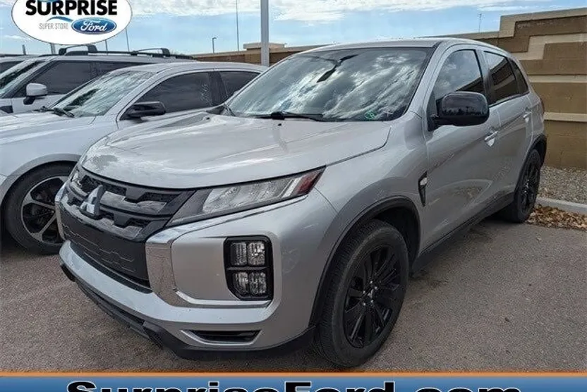 2021 Mitsubishi Outlander Sport LE photo 1