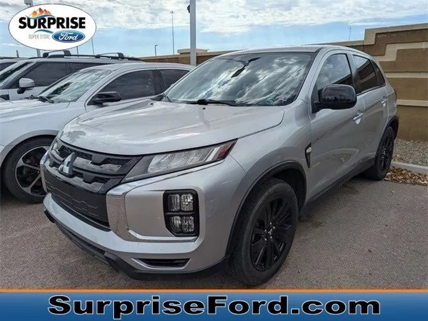 2021 Mitsubishi Outlander Sport LE photo 1