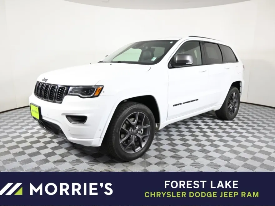 2021 Jeep Grand Cherokee Anniversary Edition photo 1