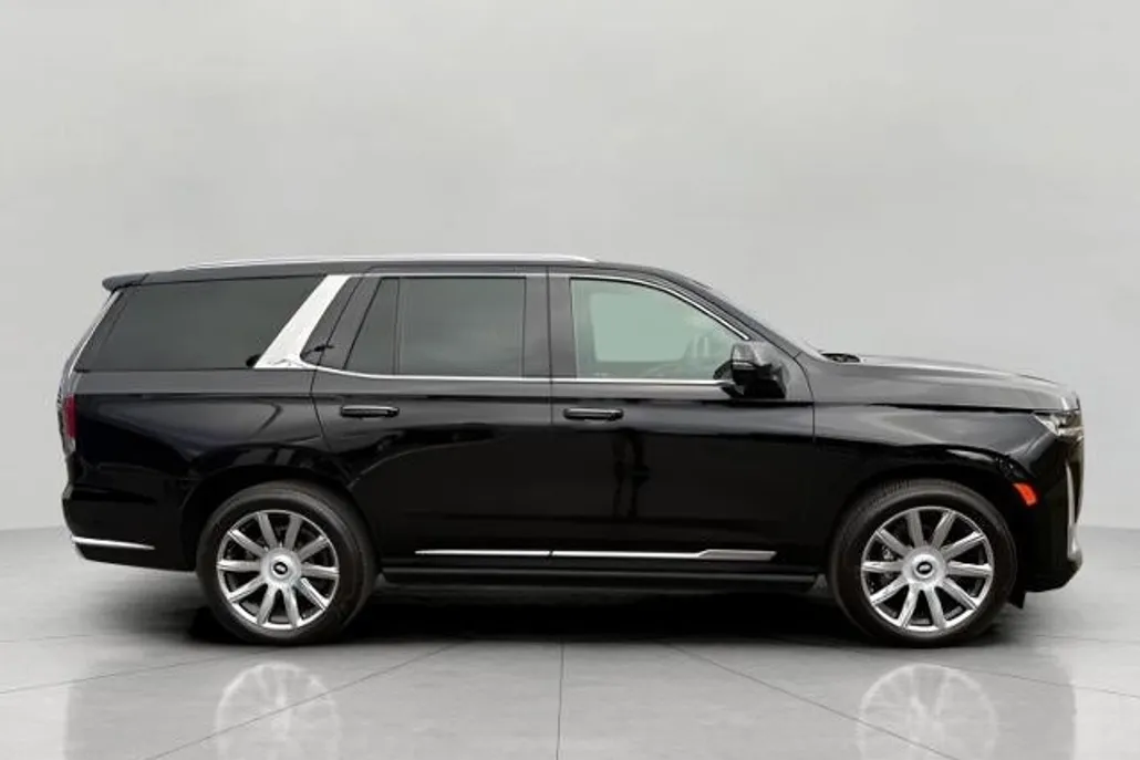 2021 Cadillac Escalade Premium Luxury Platinum photo 1
