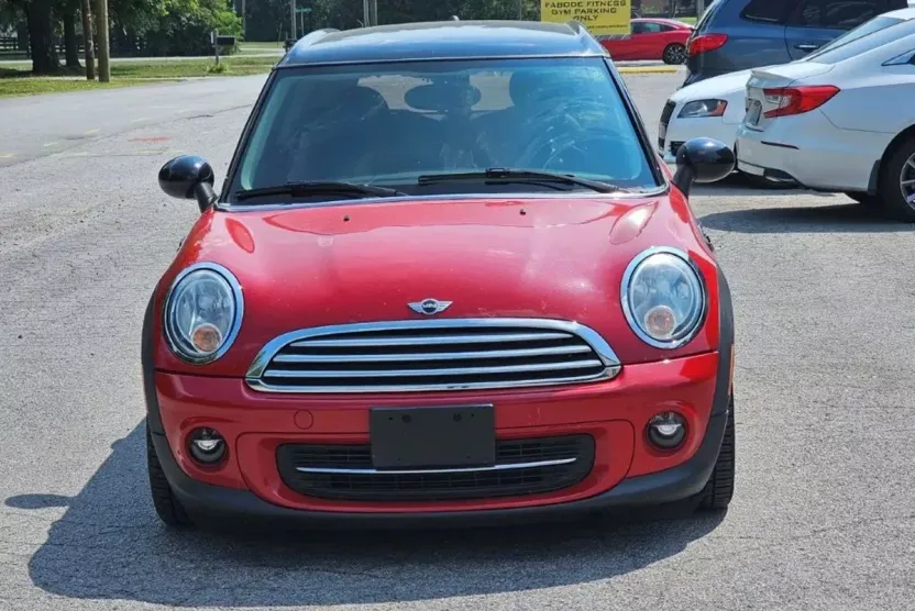 2013 Mini Clubman Base photo 1