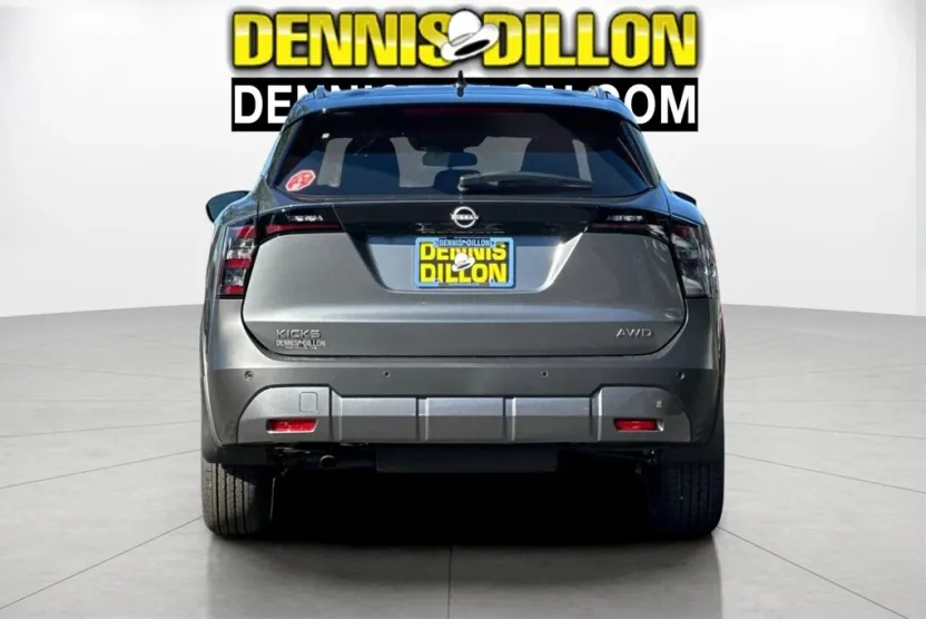 2026 Nissan Kicks SV photo 1