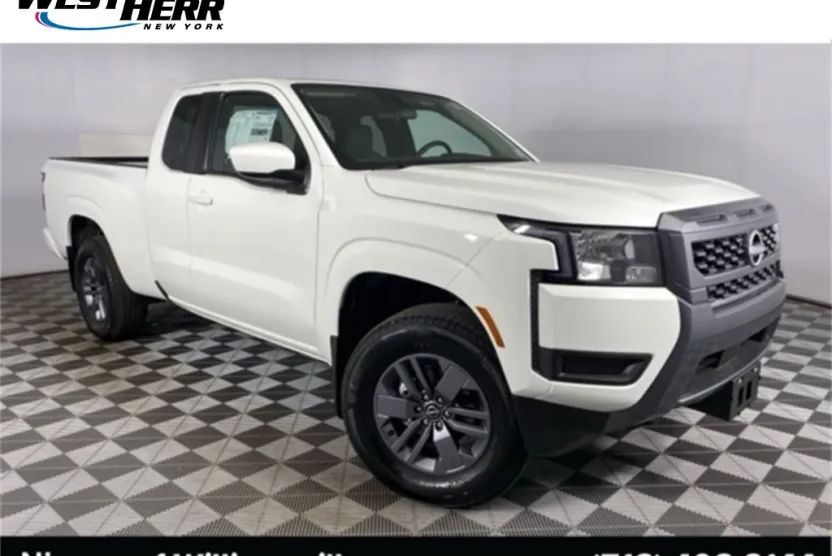 2025 Nissan Frontier SV photo 1