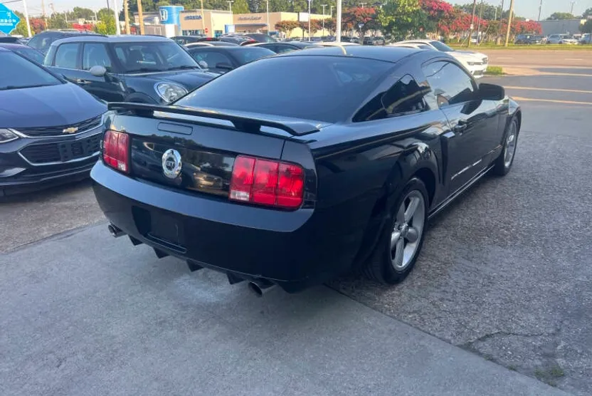 2007 Ford Mustang GT Premium photo 1