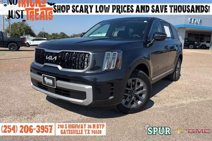 2025 Kia Telluride LX photo 1