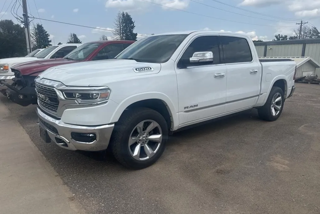 2021 Ram 1500 Limited photo 1