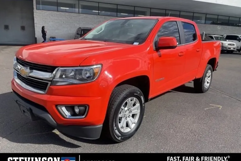 2019 Chevrolet Colorado LT photo 1