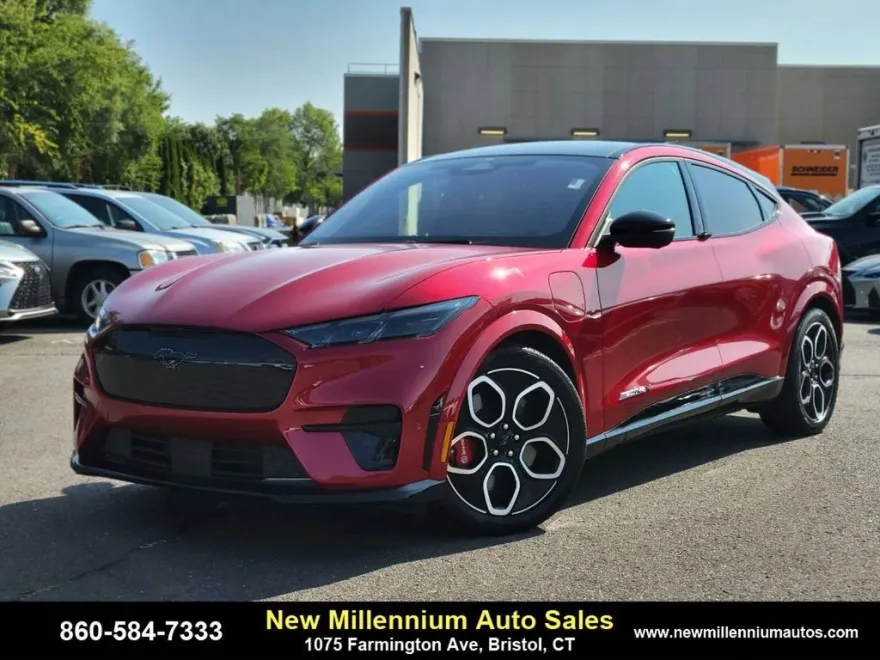 2024 Ford Mustang Mach-E GT photo 1
