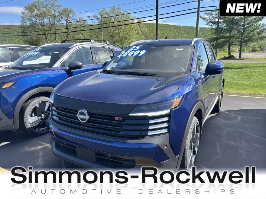 2025 Nissan Kicks SR photo 1