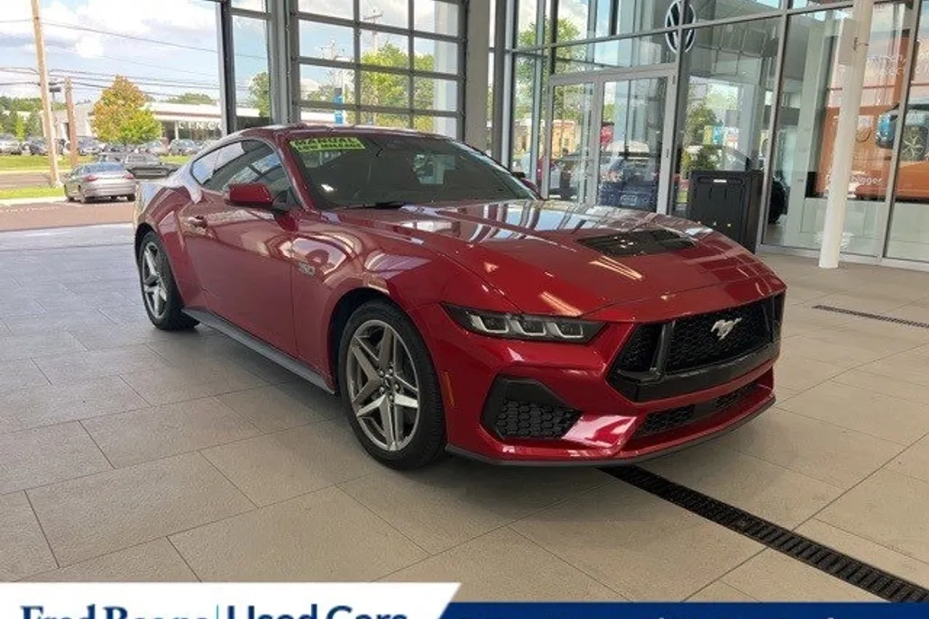 2024 Ford Mustang GT Premium photo 1