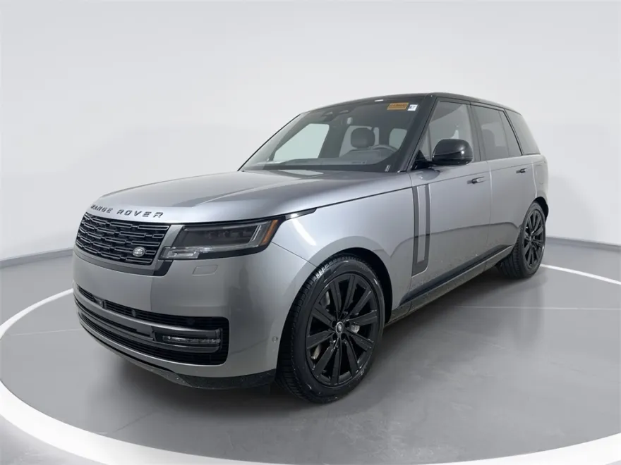 2025 Land Rover Range Rover SE photo 1