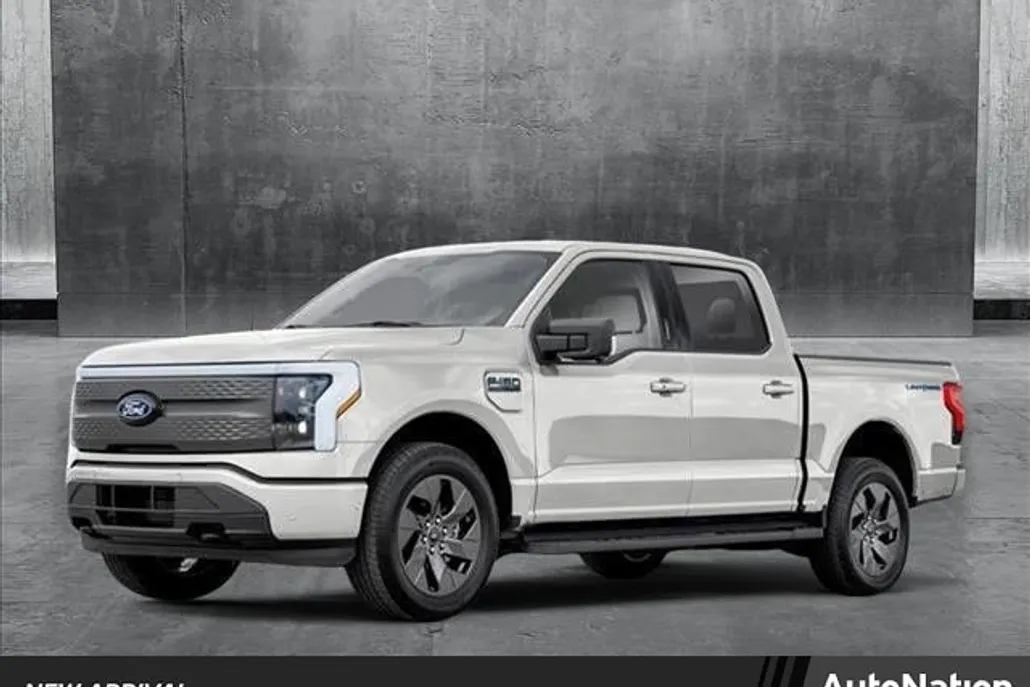 2025 Ford F-150 Lightning photo 1